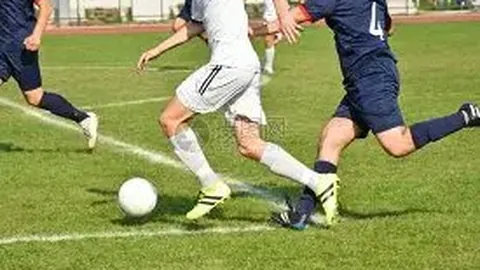 王楚钦专注磨砺球技，感恩不懈奋斗之路