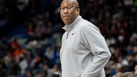 美国国务院深夜调整中美关系表述，变更对华称谓用语。